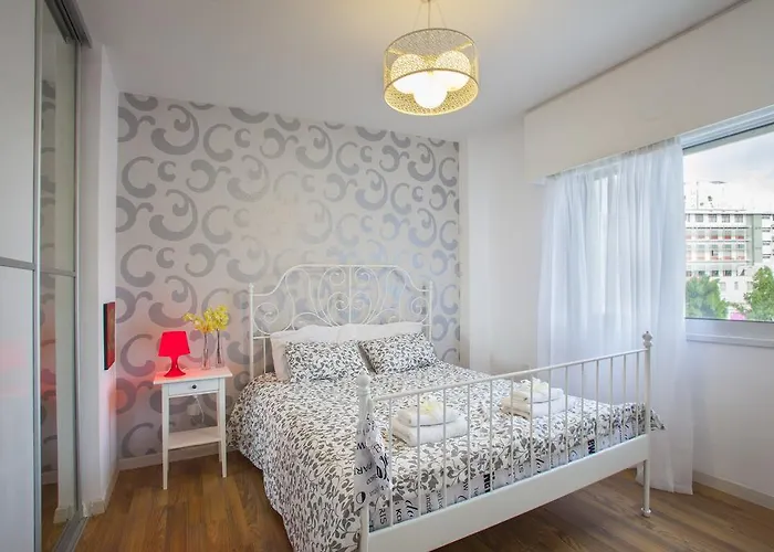 Omerou Apartment
