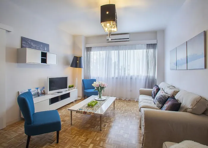 Omerou Apartment
